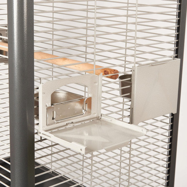 Cage Feeder1